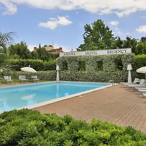 Savoia Regency Bolonia
